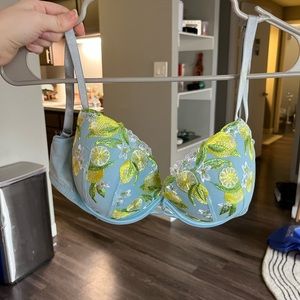 Victorias Secret Demi cup 32DDD